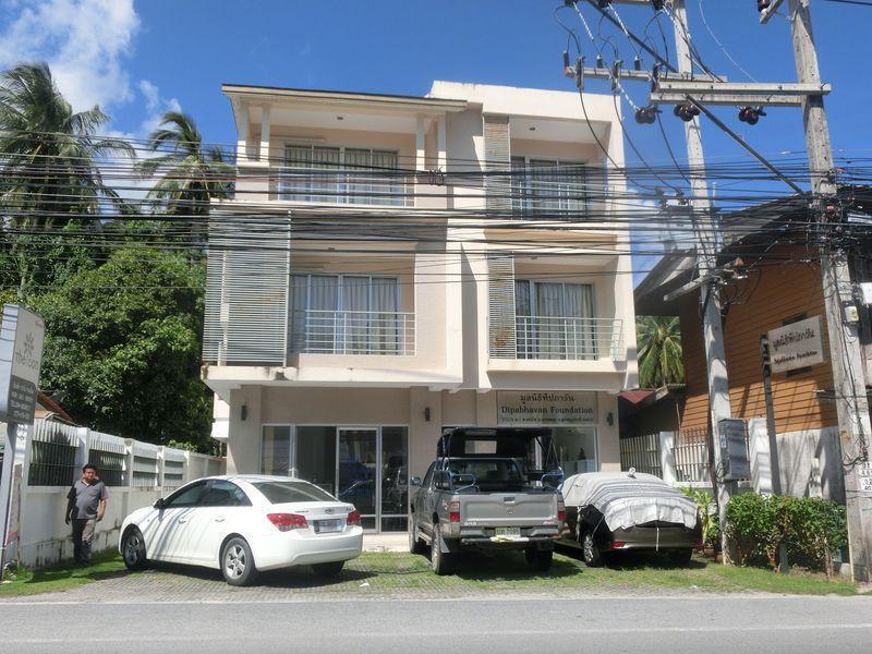 The Icon Apartment Hua Thanon  Екстериор снимка