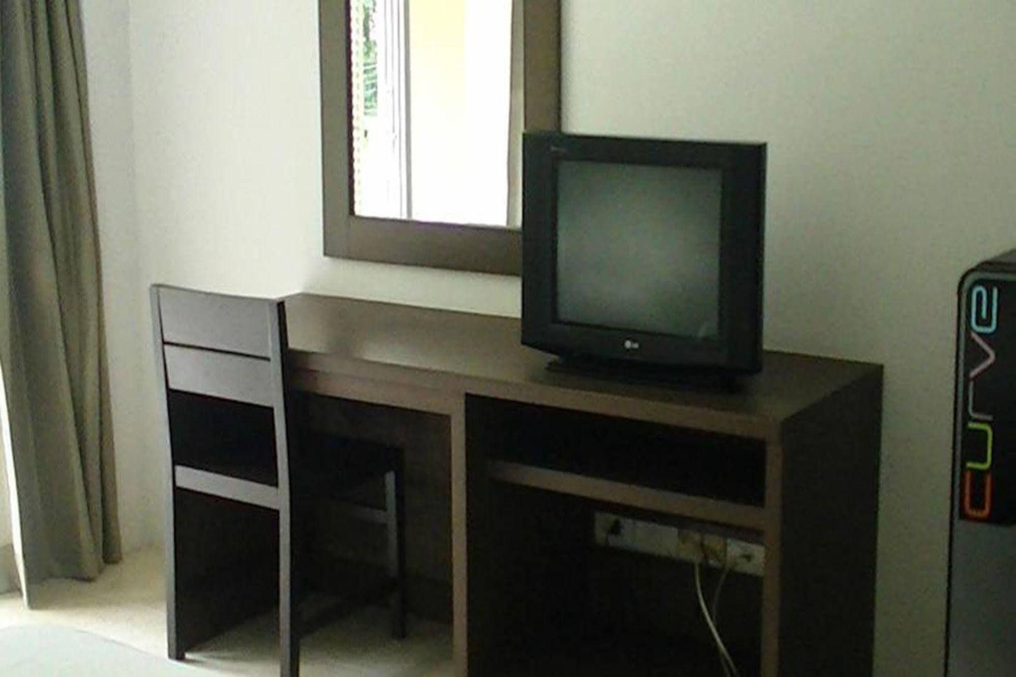The Icon Apartment Hua Thanon  Екстериор снимка