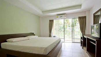 The Icon Apartment Hua Thanon  Екстериор снимка